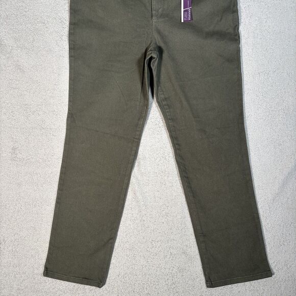 NWT Gloria Vanderbilt Amanda Jeans Women’s Size 16 Olive Green Tapered Leg - Picture 3 of 14